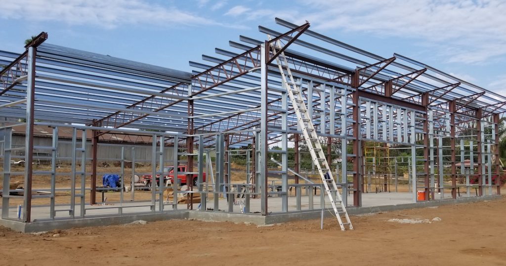 Barndominium steel frame in Kansas